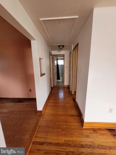 2148 Lee Ln, Chester PA 19014-2213 exterior