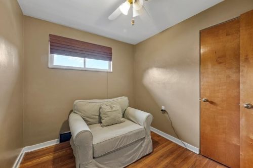 50 Kenneth Dr, Pittsburgh PA 15223-1204 exterior