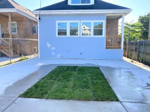 6224 Artesian Ave, Chicago IL  60629-1210 exterior