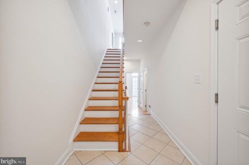 1013 Dorrance St, Philadelphia PA  19146-2650 exterior