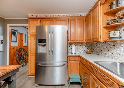 76 Ballouville Rd, Killingly CT 06241-1203 exterior