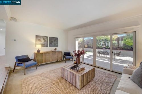 760 Citrus Ave, Concord CA  94518-2339 exterior