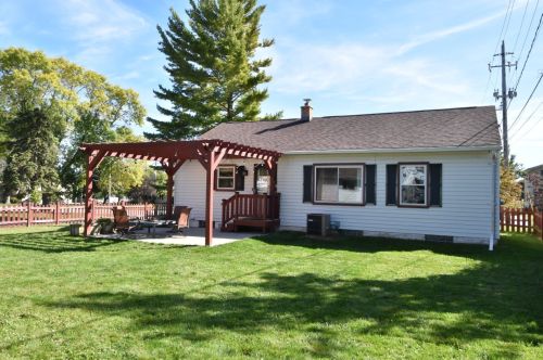 4145 Packard Ave, Milwaukee WI 53235-5544 exterior