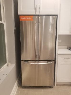 4113 Gladys Ave, Chicago IL 60624-3021 exterior