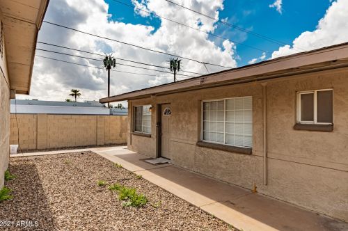 7101 36th Ave, Phoenix, AZ 85051-8207