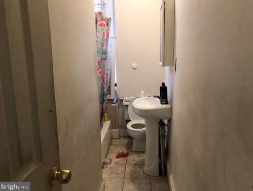 3524 Emerald St, Philadelphia PA 19134-2019 exterior