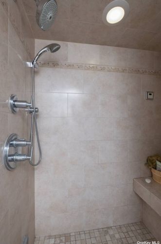 877 Edwards Blvd, Valley Stream NY exterior