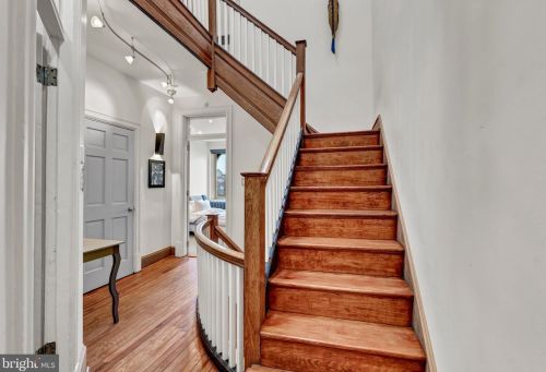 2728 13th St, Washington DC 20018-3901 exterior