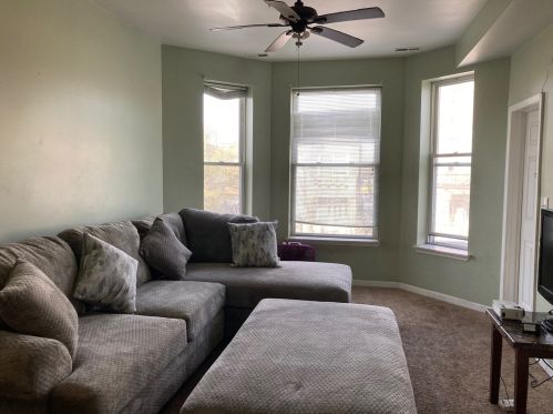 1631 Central Park Ave, Chicago IL 60655-3435 exterior