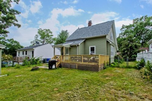 87 Lakevilla Ave, Springfield MA  01109-1405 exterior