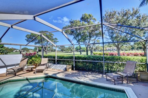 2077 53rd St, Boca Raton FL 33496-3452 exterior