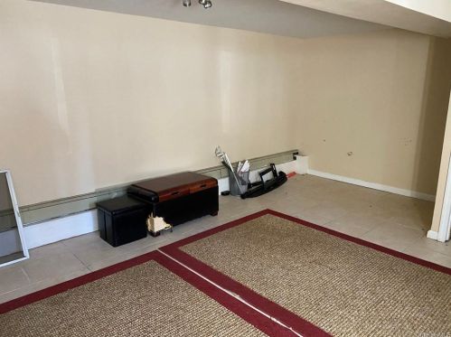 2401 Buck St, Bronx NY 10461-2901 exterior