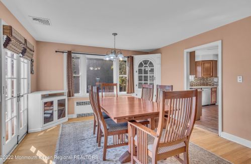 7 Applegate Ln, Plumsted Township NJ 08533-1303 exterior