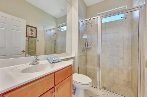 1690 Manchester Ct, Naples FL 34109-0429 exterior