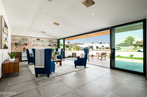 5812 44th Pl, Phoenix AZ  85040-4056 exterior