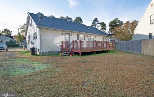 30500 Brannigan Dr, Princess Anne MD 21853-1126 exterior