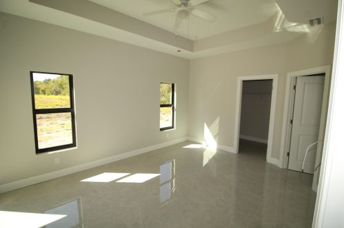 10827 Greenway Rd, Naples FL 34114-3111 exterior