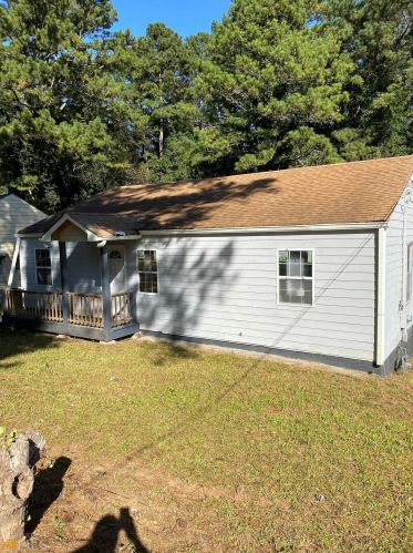 2146 Castlewood St, Atlanta GA 30344-1003 exterior