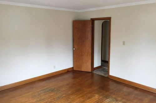 5309 Greenfield Ave, Milwaukee WI  53214-5357 exterior