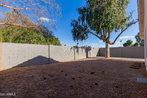 18611 43rd St, Phoenix AZ 85050-8805 exterior