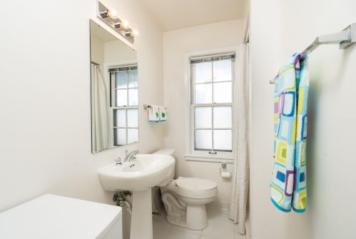 443 Ellsworth Ln, Milwaukee WI 53217-1831 exterior