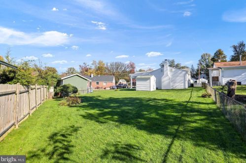 12722 Holdridge Rd, Silver Spring MD 20906-3830 exterior