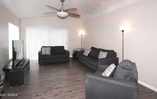 5628 42nd St, Phoenix AZ 85032-2267 exterior