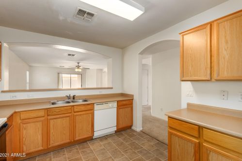 6623 18 Ln, Phoenix AZ 85041-5846 exterior