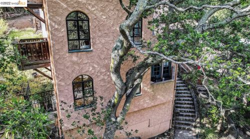 7351 Claremont Ave, Berkeley CA 94705-1422 exterior