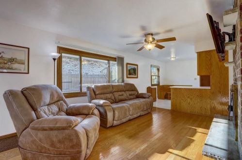 2327 Parnell Ave, Milwaukee WI 53221-4250 exterior