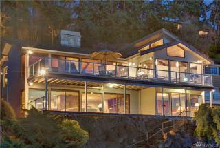 5930 Arrowhead Dr, Bothell WA  98028-5806 exterior