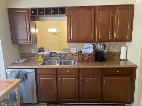 12034 Eaglewood Ct, Silver Spring MD  20902-1874 exterior