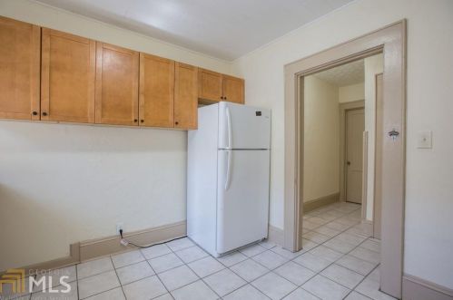 1069 Hemphill Ave, Atlanta GA 30318-5441 exterior