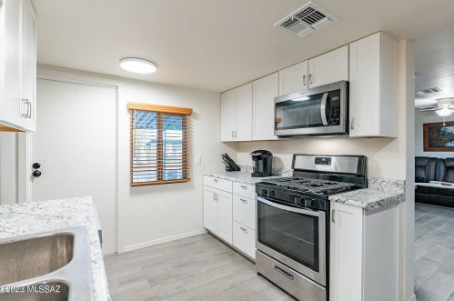 6852 Rocking Chair, Tucson AZ  85757-9504 exterior