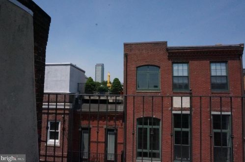 618 Kater St, Philadelphia PA 19147-1817 exterior