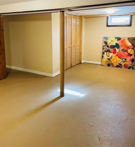 75 Prouty St, Springfield MA 01119-2550 exterior