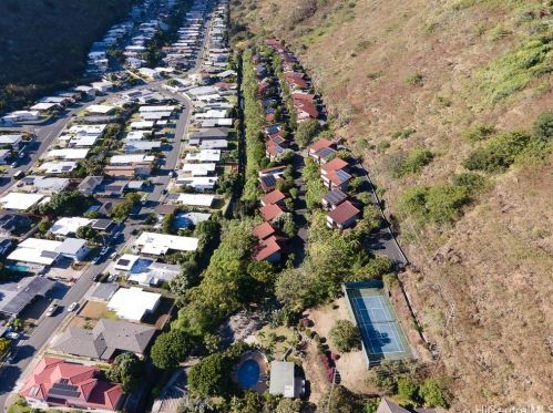 1487 Hiikala Pl, Honolulu HI 96816-5607 exterior