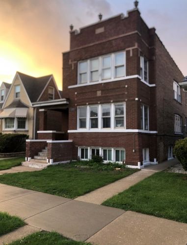6028 Henderson St, Chicago, IL 60634-4230