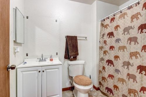 3101 Gordon Ct, Tampa FL 33619-1833 exterior