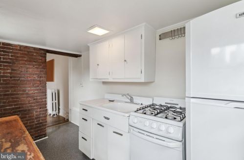 601 18 St, Philadelphia PA 19140-1013 exterior