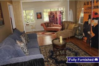 2435 Laurel Canyon Blvd, Los Angeles CA  90046-1506 exterior