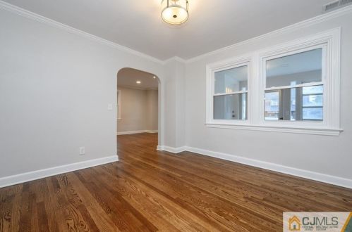 2124 Ludlow St, Rahway NJ 07065-3612 exterior