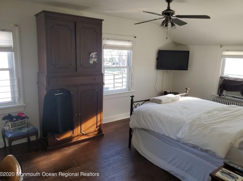 309 Cedar Ave, Red Bank NJ  07711 exterior