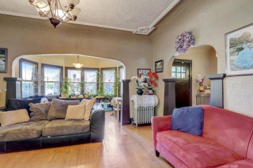 2106 34, Milwaukee WI 53215-2301 exterior