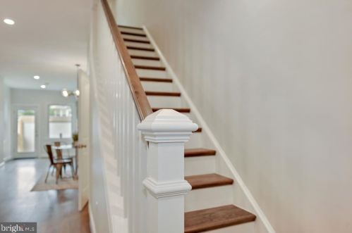 308 Rhode Island Ave, Washington DC  20001-1827 exterior