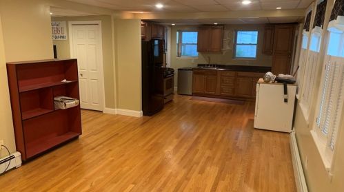 51 Pleasant St, Boston MA exterior