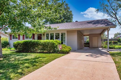 1438 Homecrest Dr, Saint Louis MO 63127-1124 exterior