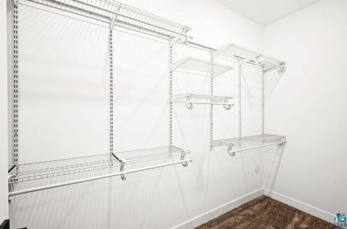 4063 Ugstad Rd, Duluth MN 55811-3621 exterior