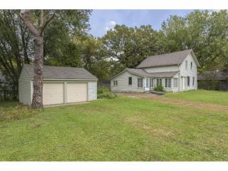 15710 Minnetonka Blvd, Hopkins MN  55345-1407 exterior