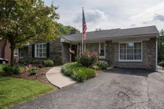 390 Bob O Link Dr, Lexington, KY 40503-1104